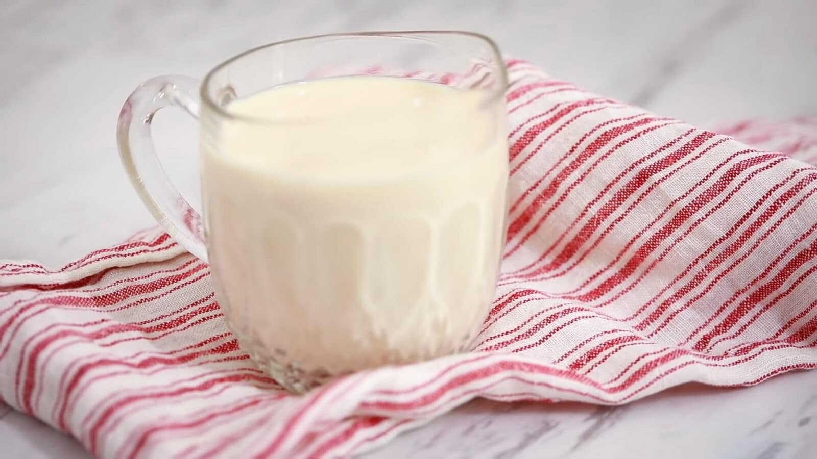 Is Evaporated Milk Gluten Free? Here Is How. Nothing Gluten