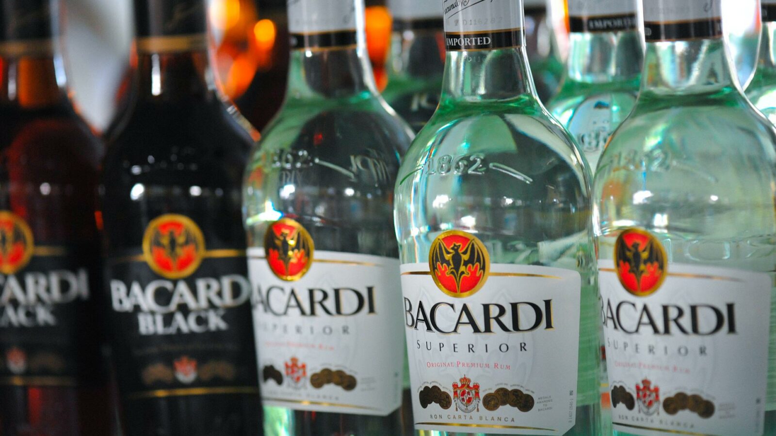 Is Bacardi Gluten Free? Can Celiacs Have It? Nothing Gluten