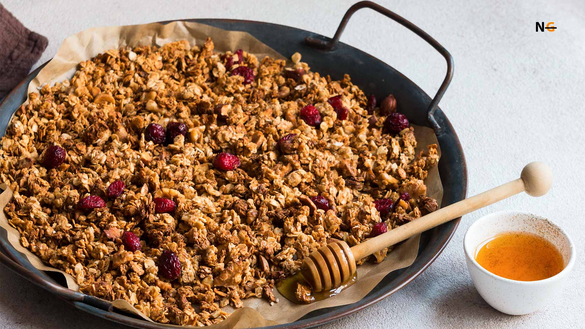 Gluten-free Granola at Home